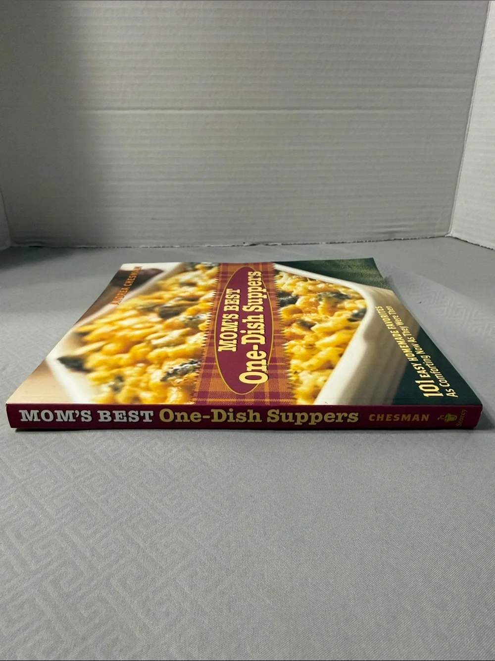 Mom's Best One-Dish Suppers Homemade Favorites Cookbook by Andrea Chesman